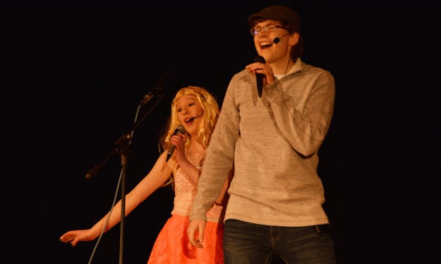 Drama Club Performs Musical (Photos)