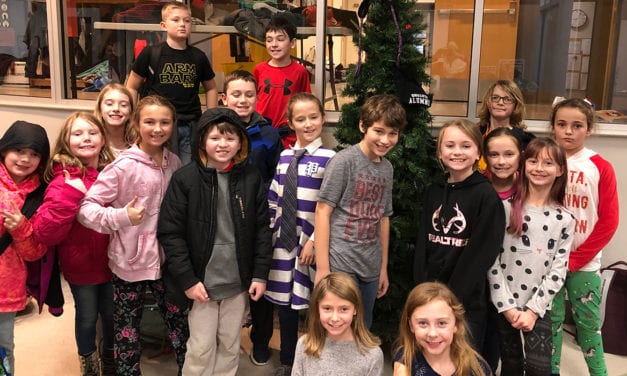 K-Kids Organize Hat & Mitten Tree