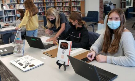 PICTURES: 7th Grade 5 Star Book Review Expo