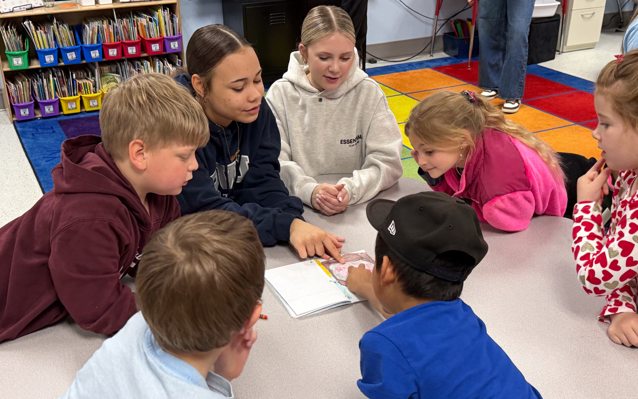 Castleton Elementary and Maple Hill Students